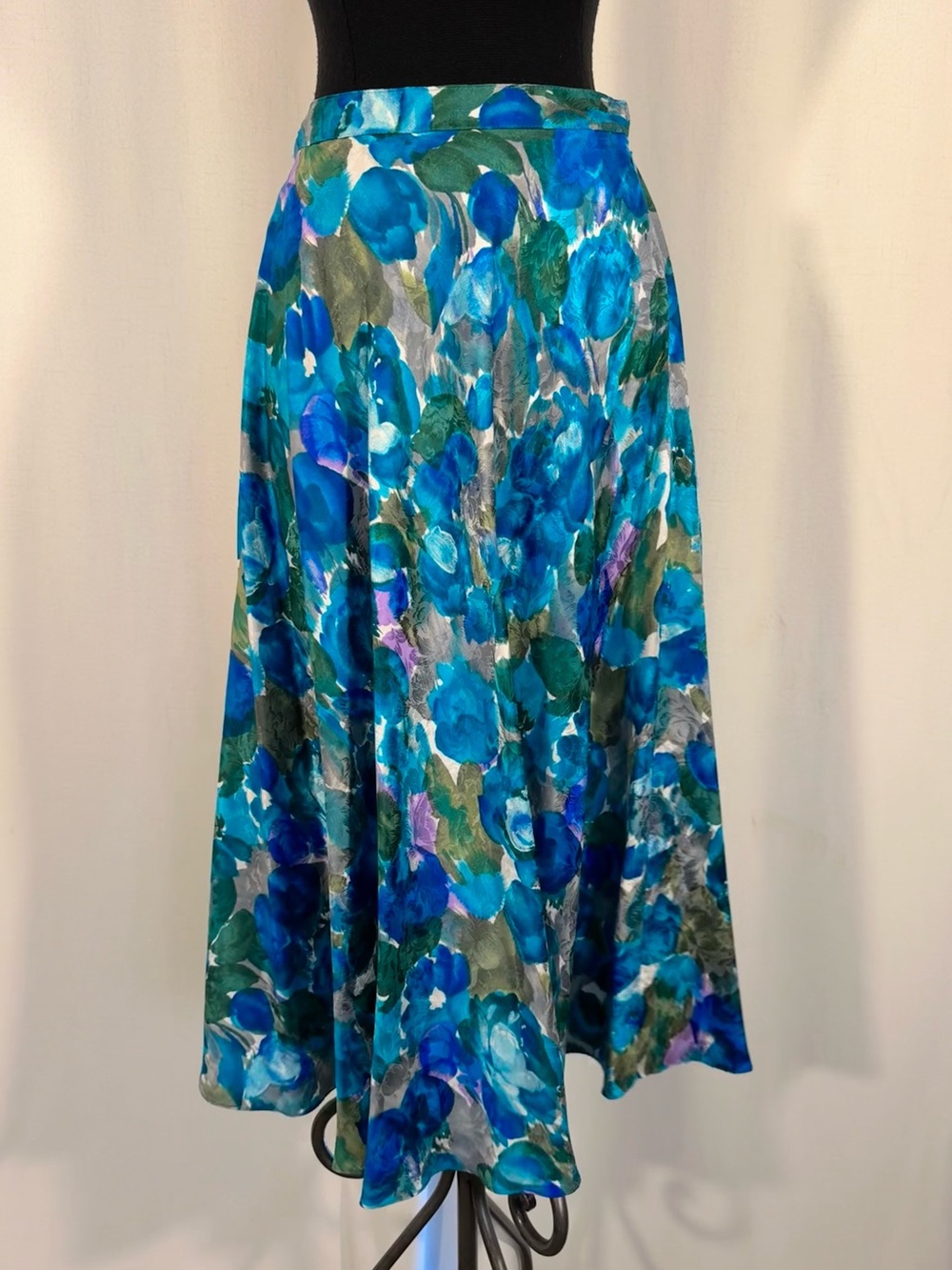 Vintage 100% Silk Blue Floral Midi Skirt
